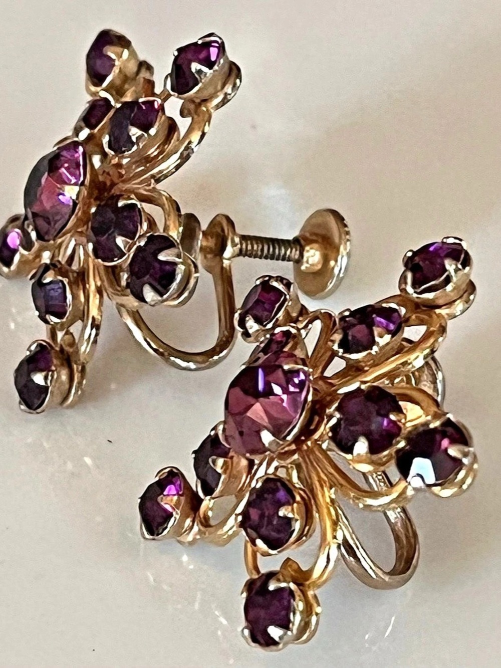 Vintage Purple Floral Screw-Back Earrings Like New
